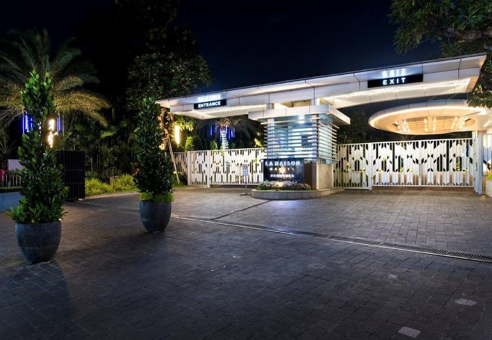 Oakwood Suites La Maison Jakarta Eksteriør bilde